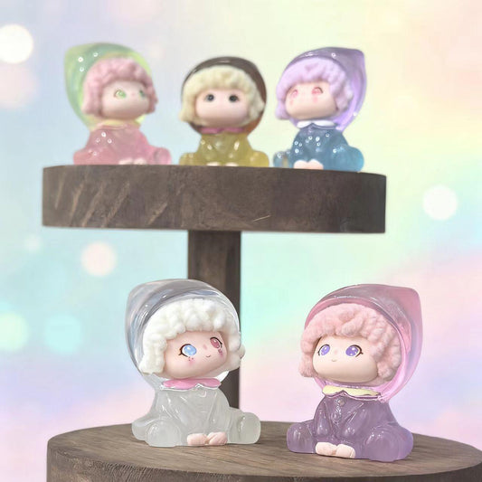 链接2-小萌粒-戴帽子的小女孩-对对碰-可爱摆件-饰品-小挂件